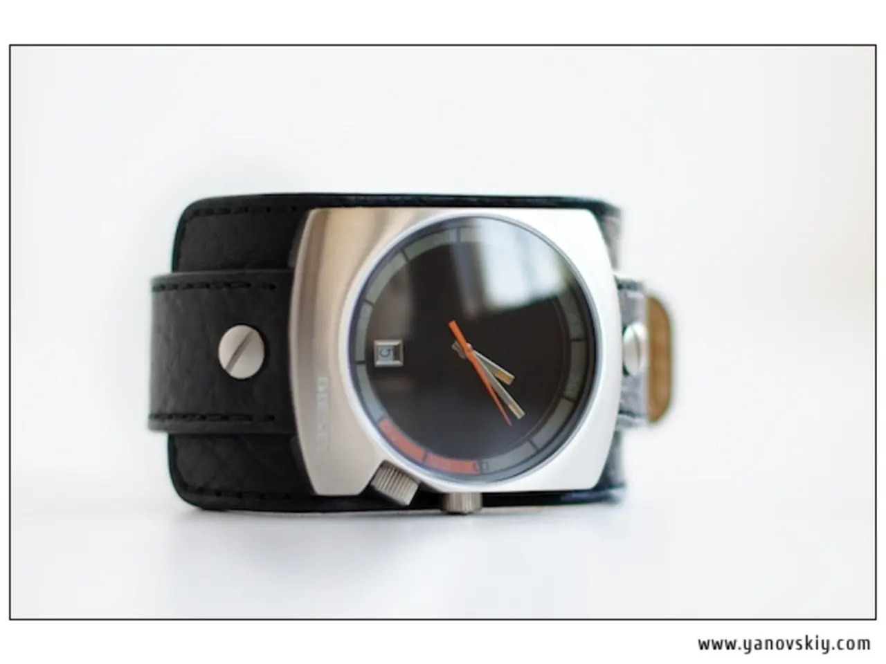 Discovered the ease of maintaining my treasured outdoor apparel at Arc'teryx ReBird Service Center