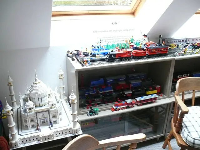 Encourages European Union's Expansion into Digital Sphere: Aim of New Initiative