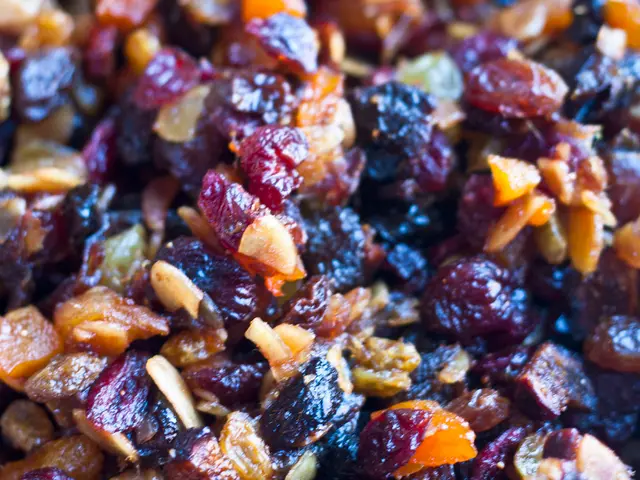 Optimal Eats for a Robust Gastrointestinal System